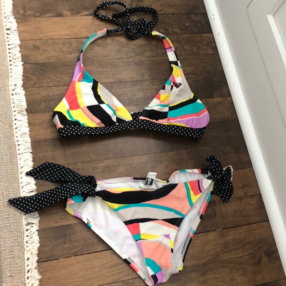 Roxy Bikini Set - image 1